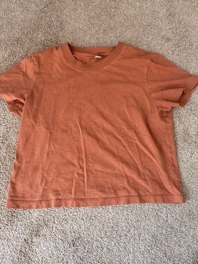 Uniqlo women’s Short-Sleeve Tee